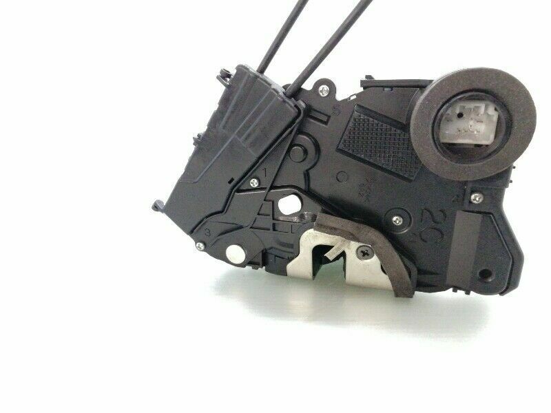 Serratura porta anteriore destra toyota yaris ( 2005 > 2011 ) 690300d140