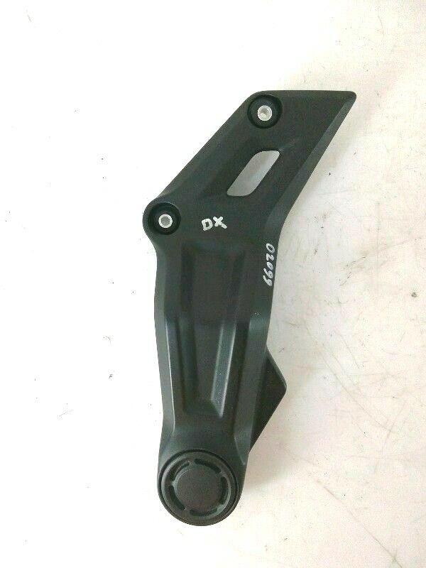 Piastra protezione telaio yamaha mt07 ( 2018 > 2020 ) destra - originale