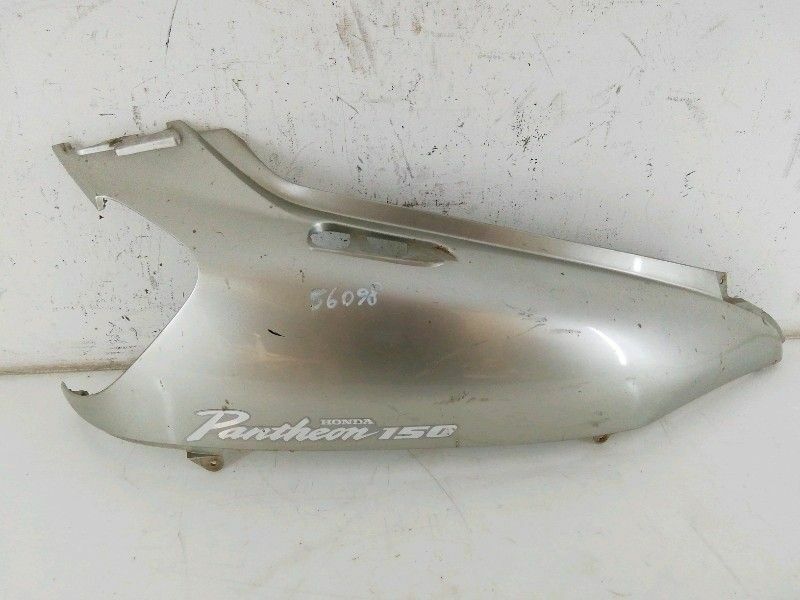 Carena fianco posteriore destro honda pantheon 150 cc (1998 > 2002)