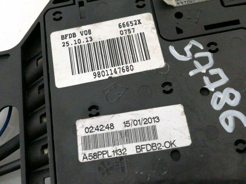 Centralina scatola fusibili citroen c3 picasso 1.6 hdi ( 2010 in poi)