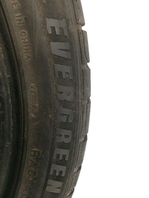 Evergreen dynacontrol eu728 245/40 zr18 estive pneumatici usati - gomme