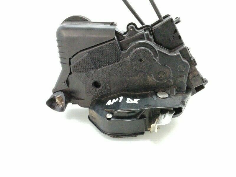 Serratura porta anteriore destra toyota yaris ( 2005 > 2011 ) 690300d140