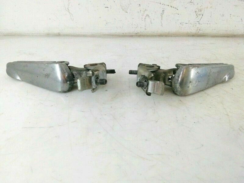 Pedane passeggero posteriori piaggio vespa gts 250 ( 2005 > 2012 ) coppia