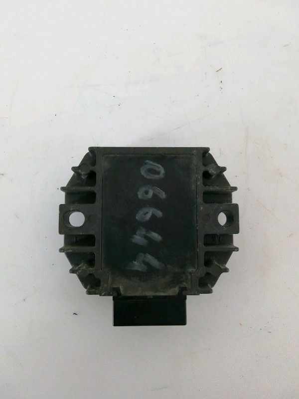 Regolatore di tensione aprilia sportcity 125 ( 2004 > 2008 ) sh640d-12