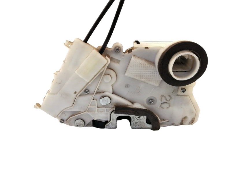 Serratura porta anteriore destra toyota yaris ( 2005 > 2011 ) 690300d140 -