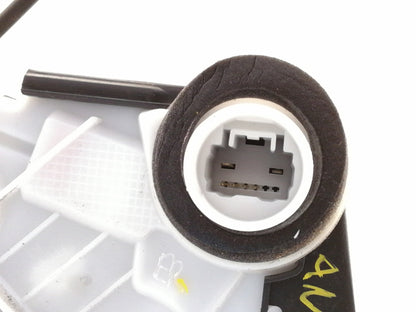 Serratura porta anteriore destra toyota yaris ( 2014 in poi ) 690300d540 -