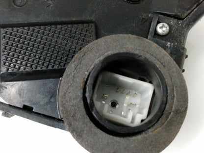 Serratura porta anteriore sinistra toyota yaris ( 2009 > 2011 ) 690400d070