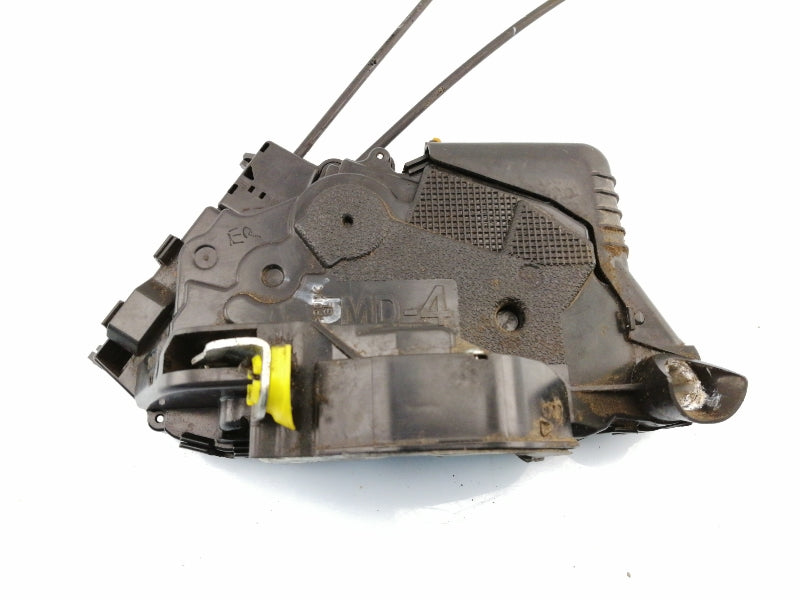 Serratura porta anteriore sinistra toyota yaris ( 2009 - 2011 ) 690400d070
