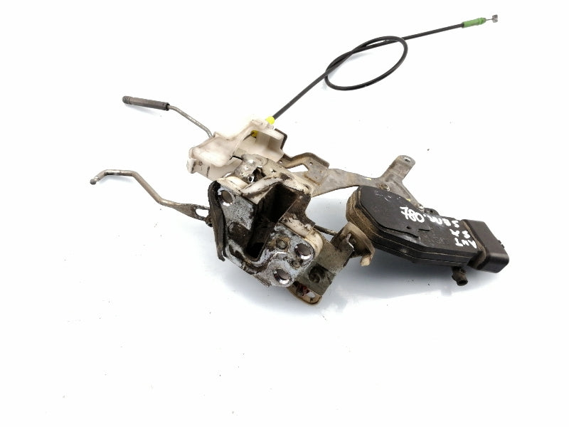 Serratura porta anteriore sinistra toyota aygo ( 2005 in poi ) 690400h040