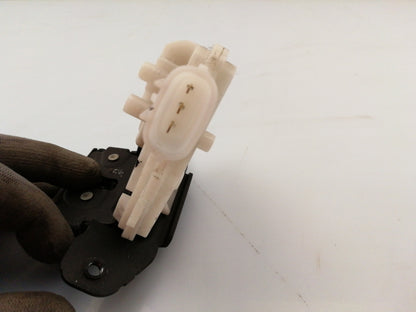 Serratura portellone posteriore toyota yaris ( 2014 in poi ) portello