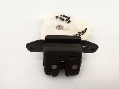 Serratura portellone posteriore toyota yaris ( 2014 in poi ) portello