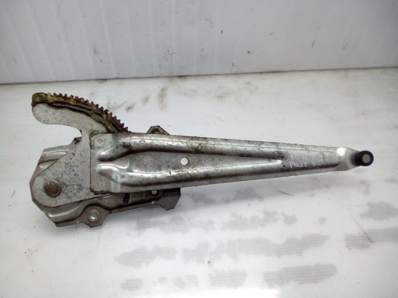 Alzacristallo manuale toyota yaris ( 1999 > 2005 ) porta posteriore destra