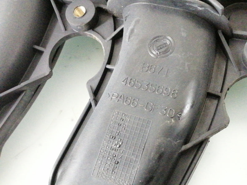 Collettore aspirazione fiat stilo 1.6 ( 2001 > 2005 ) 46535698 motore