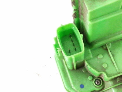 Serratura porta anteriore destra alfa romeo giulietta ( 2010 in poi )