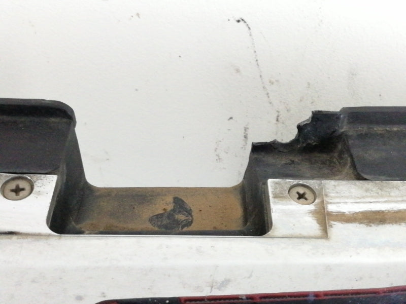 Griglia anteriore radiatore ssangyong rexton ( 2002 > 2006 ) 79460-08000