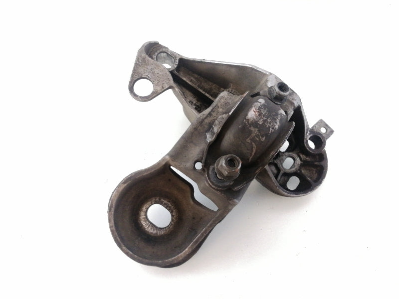 Supporto destro motore audi a4 - 8ec 8ed  2.0 tdi (2004 - 2008) 8e0199352n