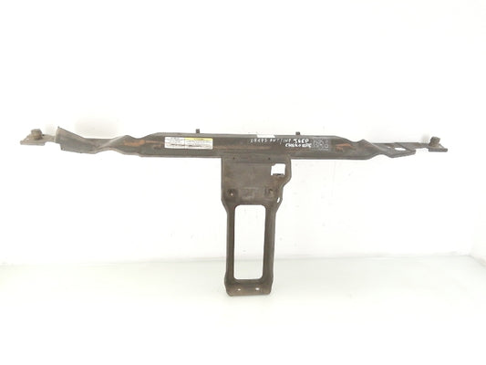 Batticofano jeep cherokee (2001 > 2008) traversa calandra superiore