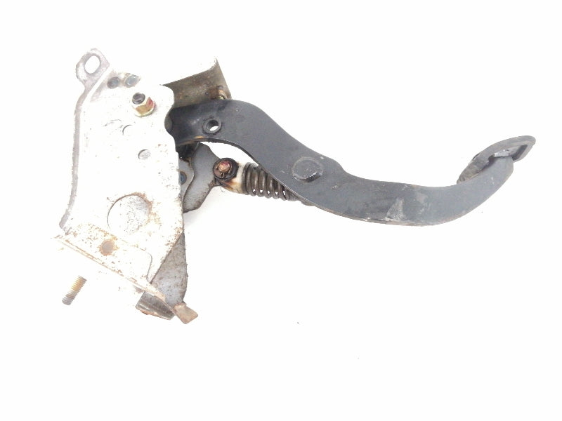 Pedale frizione mitsubishi pajero gls 2.5 tdic ( 1997 > 2000) mb555315