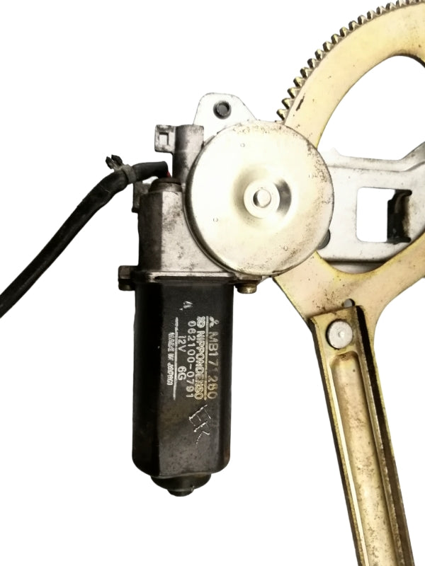 MOTORINO ALZACRISTALLO MITSUBISHI PAJERO 2.5 (1987) MB171250 ANTERIORE DESTRO